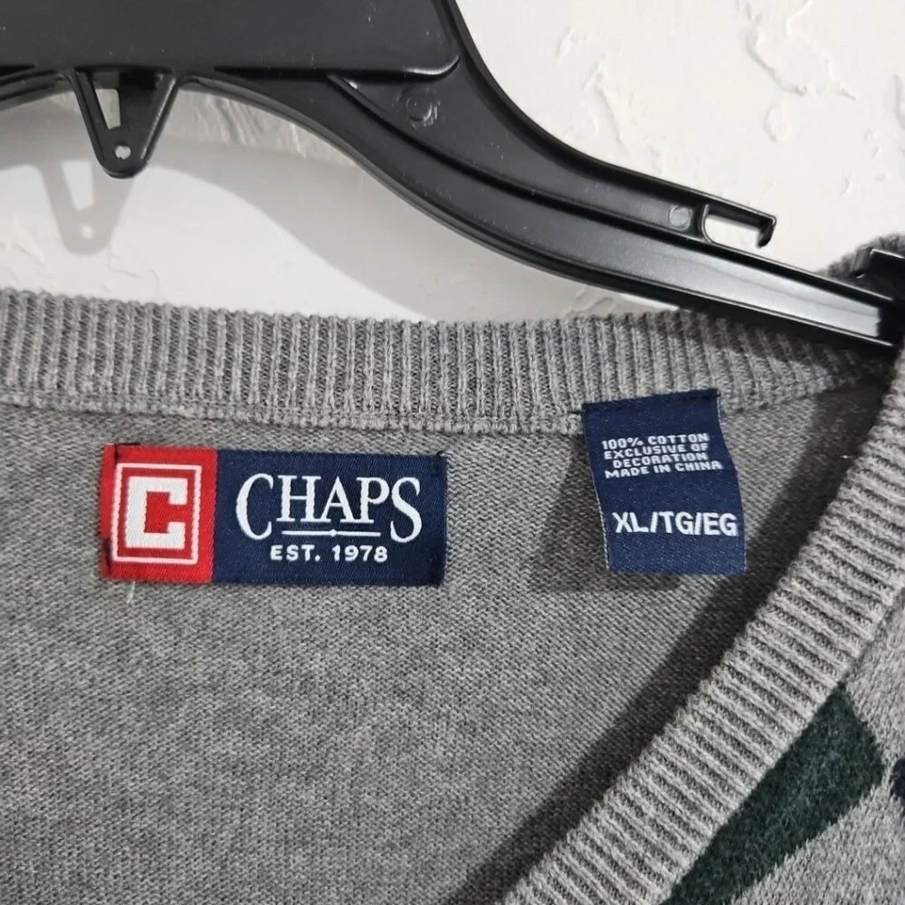 Chaps Sweater Vest Mens Size XL Gray Argyle V Neck Golf Preppy Academia